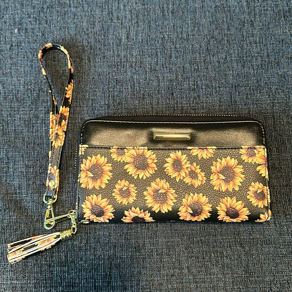Women’s Leather Card Holder Organizer Clutch